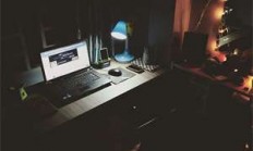 天涯共此时的上一句是什么